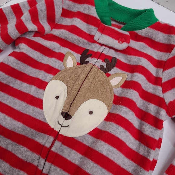 Just One You by Carter's Christmas Reindeer One Piece Sleep Playsuit NWT Size 6M - Picture 3 of 10